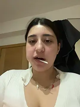 SashaLuss  online show from June 20, 2026, 6:44 pm