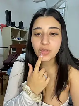 SashaLuss  online show from June 28, 2026, 7:53 pm