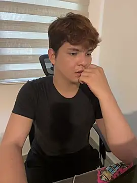 Snapshot of adam_angelssss chatting on July 9, 2026, 6:45 pm adam angelssss online show from July 9, 2026, 6:45 pm