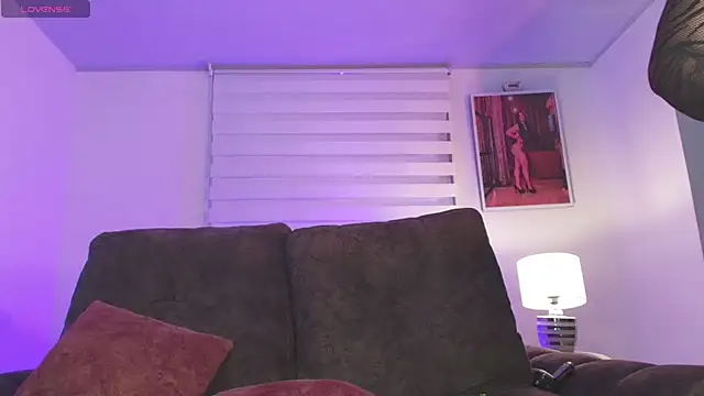 Meghann sweet1993 online show from August 5, 2026, 2:36 am
