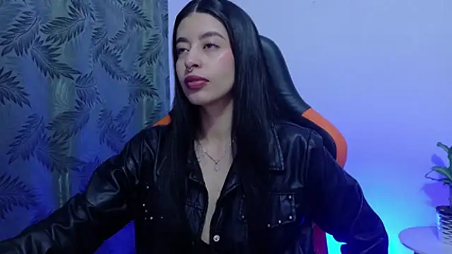 Misscarolsph online show from July 25, 2026, 4:15 pm