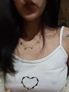 Camilitah online show from July 6, 2026, 4:42 pm