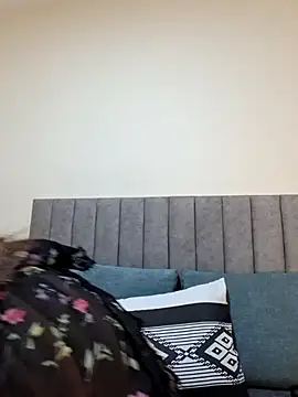 Assil sexy online show from July 15, 2026, 11:04 am