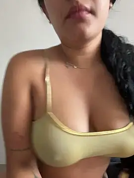 carlafox05 online show from July 30, 2026, 1:21 pm