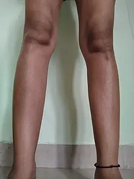 Desi Bhabi 01 online show from May 19, 2026, 2:40 am