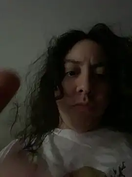 Snapshot of w3tkittty chatting on August 6, 2026, 1:57 pm w3tkittty online show from August 6, 2026, 1:57 pm