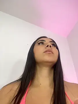 Snapshot of caro_hill chatting on July 2, 2026, 3:56 am caro hill online show from July 2, 2026, 3:56 am