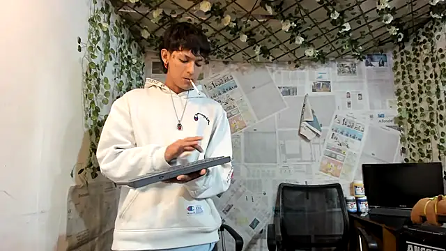 Snapshot of Bastian_boyshot77 chatting on July 19, 2026, 1:04 pm Bastian boyshot77 online show from July 19, 2026, 1:04 pm