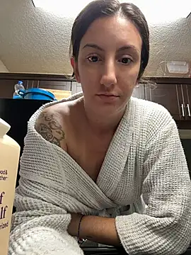 Snapshot of sweetsirenn chatting on July 7, 2026, 3:16 pm sweetsirenn online show from July 7, 2026, 3:16 pm