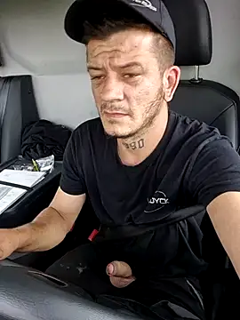 Marsoupilamiiii online show from May 19, 2026, 1:06 pm