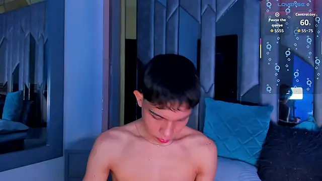 Snapshot of Sebax_Young chatting on May 10, 2026, 4:17 am Sebax Young online show from May 10, 2026, 4:17 am