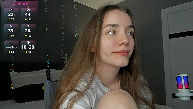 Snapshot of sweete_chantal chatting on June 27, 2026, 7:19 pm sweete chantal online show from June 27, 2026, 7:19 pm