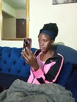 mayqueenn23 online show from July 24, 2026, 7:56 pm