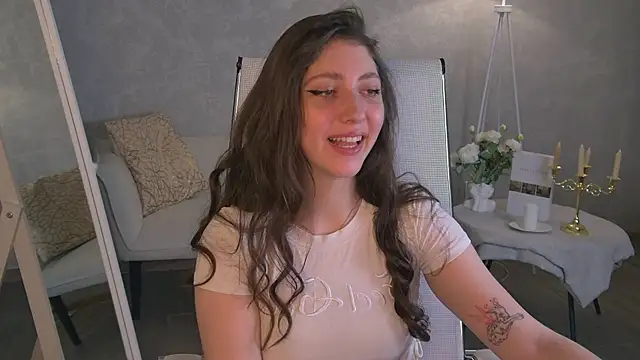 Mary Miiller online show from July 7, 2026, 9:24 am