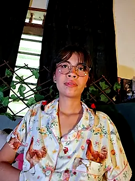 dolliette24 online show from August 2, 2026, 2:37 pm