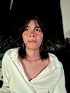 dolliette24 online show from August 4, 2026, 2:48 am