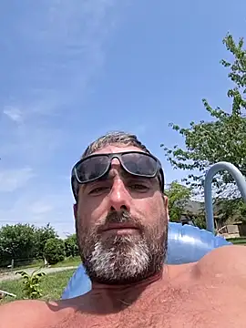 Chouillax online show from June 19, 2026, 11:47 am