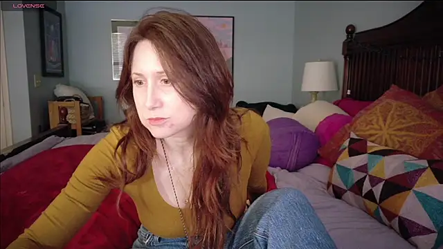 MommyGoddessL online show from May 12, 2026, 6:05 pm