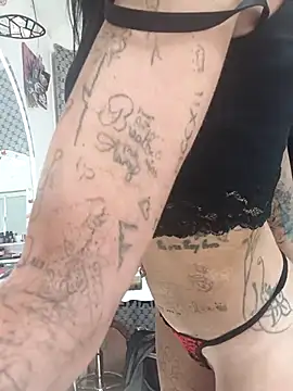 Tannedtattooed69 online show from May 28, 2026, 8:44 am