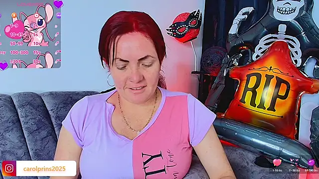 carolinhe  online show from October 23, 2025, 7:56 pm