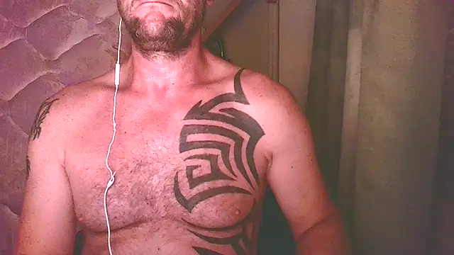 Snapshot of Yournaughty chatting on July 8, 2026, 7:46 am Yournaughty online show from July 8, 2026, 7:46 am