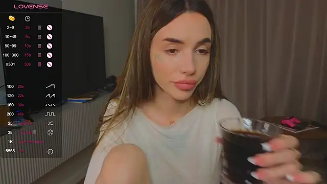 shuggybaby online show from July 12, 2026, 9:06 pm