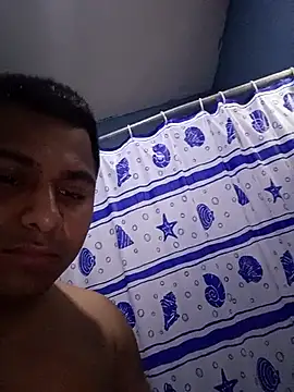 Tigrecandente online show from July 2, 2026, 2:44 am