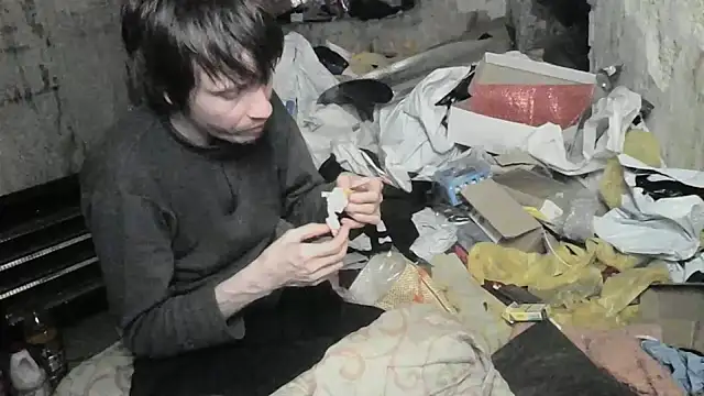 makarov1993 online show from June 3, 2026, 4:37 am