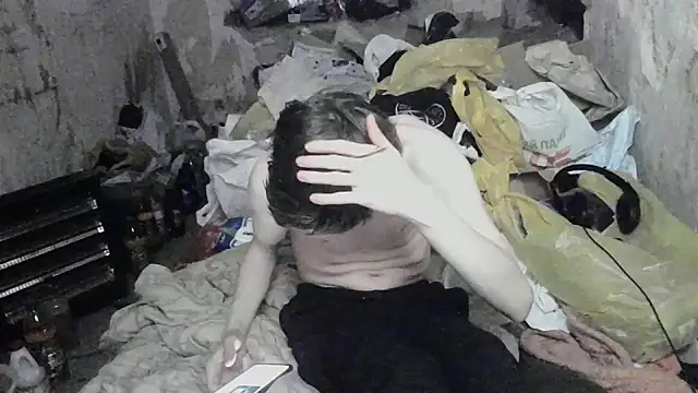 makarov1993 online show from June 13, 2026, 10:46 am