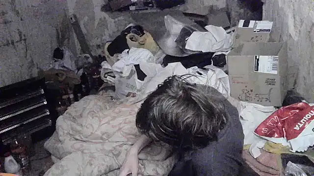 makarov1993 online show from June 18, 2026, 4:57 am