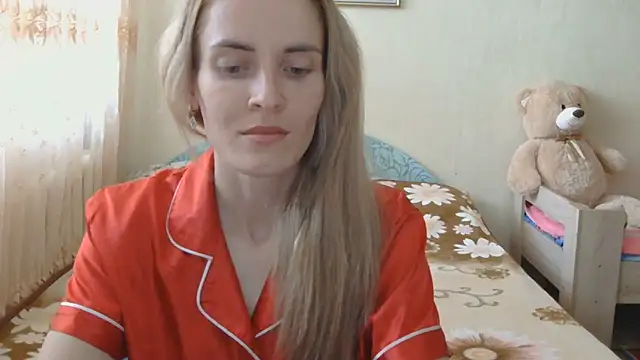 JayeTyler online show from June 16, 2026, 5:54 am