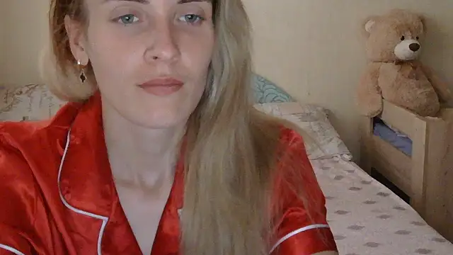 JayeTyler online show from July 9, 2026, 6:39 am