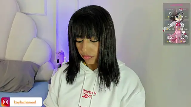Snapshot of Kaylachannell chatting on June 4, 2026, 3:34 am Kaylachannell online show from June 4, 2026, 3:34 am