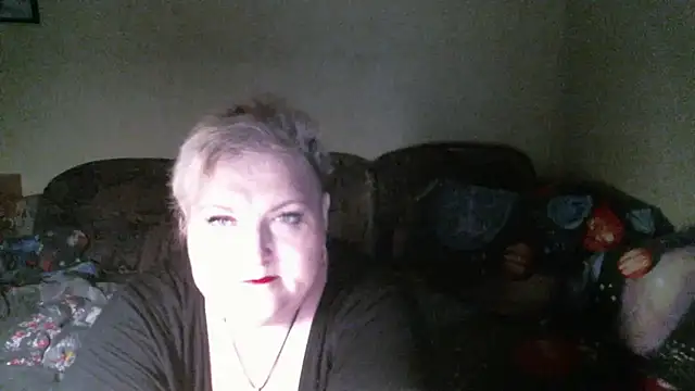 Snapshot of Lana555 chatting on July 14, 2026, 10:26 pm Lana555 online show from July 14, 2026, 10:26 pm