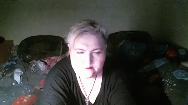 Snapshot of Lana555 chatting on July 15, 2026, 11:10 pm Lana555 online show from July 15, 2026, 11:10 pm