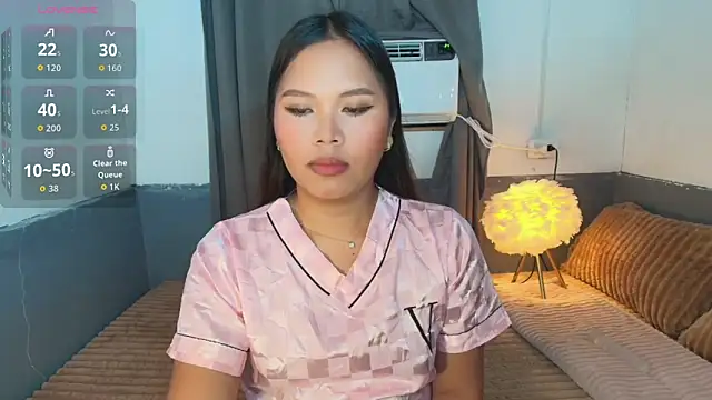Nathalie Lustx online show from June 16, 2026, 9:39 pm