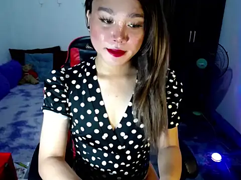 Snapshot of Urassiansweetcummer chatting on March 30, 2026, 4:57 am Urassiansweetcummer online show from March 30, 2026, 4:57 am