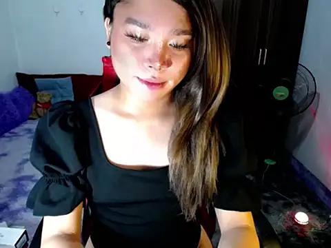 Snapshot of Urassiansweetcummer chatting on April 16, 2026, 5:58 pm Urassiansweetcummer online show from April 16, 2026, 5:58 pm