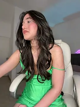 julieta jhonss online show from August 2, 2026, 1:04 am