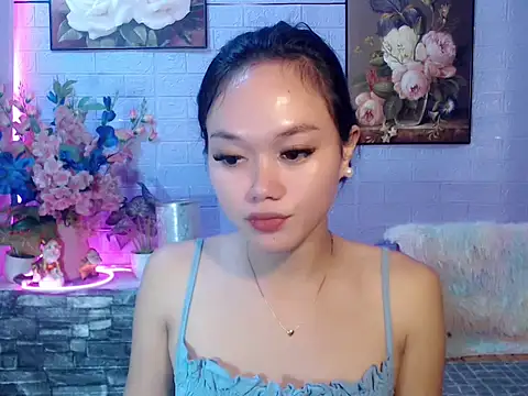 Snapshot of sexybabewarrior chatting on July 18, 2026, 8:23 pm sexybabewarrior online show from July 18, 2026, 8:23 pm