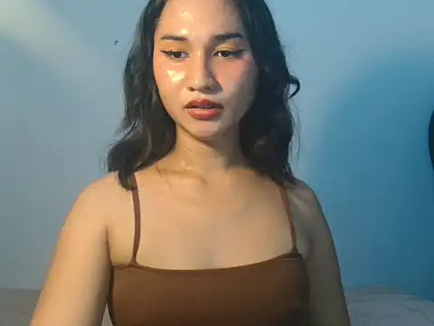 lava lux online show from July 18, 2026, 4:11 pm