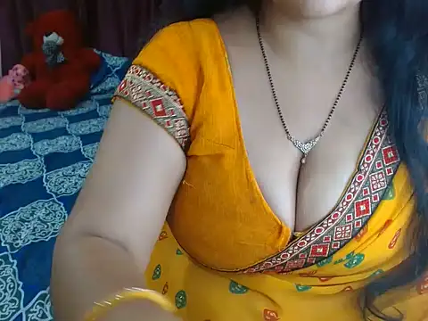 Snapshot of Hot_anika_ chatting on June 15, 2026, 9:11 am Hot anika online show from June 15, 2026, 9:11 am