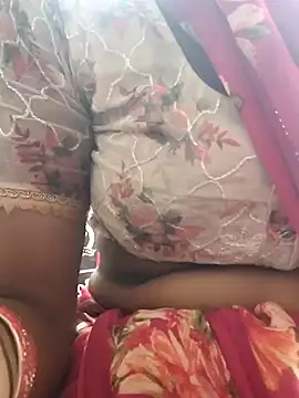 kajalbhabhi44 online show from June 13, 2026, 3:37 am