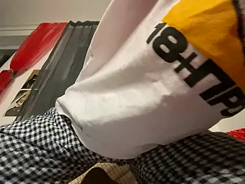 Bloom Elv online show from March 19, 2026, 12:47 am