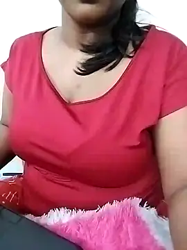 Shy Peehu online show from July 13, 2026, 8:44 pm