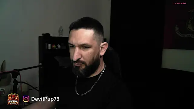 DevilPup75  online show from May 26, 2026, 6:42 am