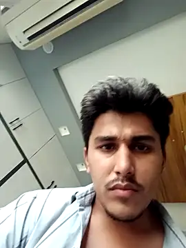 HarryChoudhary21 online show from June 4, 2026, 7:36 am