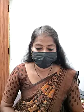 Snapshot of tamil_Sigappu_Roja chatting on May 1, 2026, 12:37 am tamil Sigappu Roja online show from May 1, 2026, 12:37 am