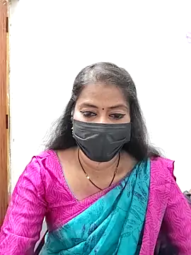 Snapshot of tamil_Sigappu_Roja chatting on June 4, 2026, 12:38 am tamil Sigappu Roja online show from June 4, 2026, 12:38 am