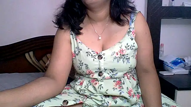 anu-anu2002 online show from July 24, 2026, 5:22 pm